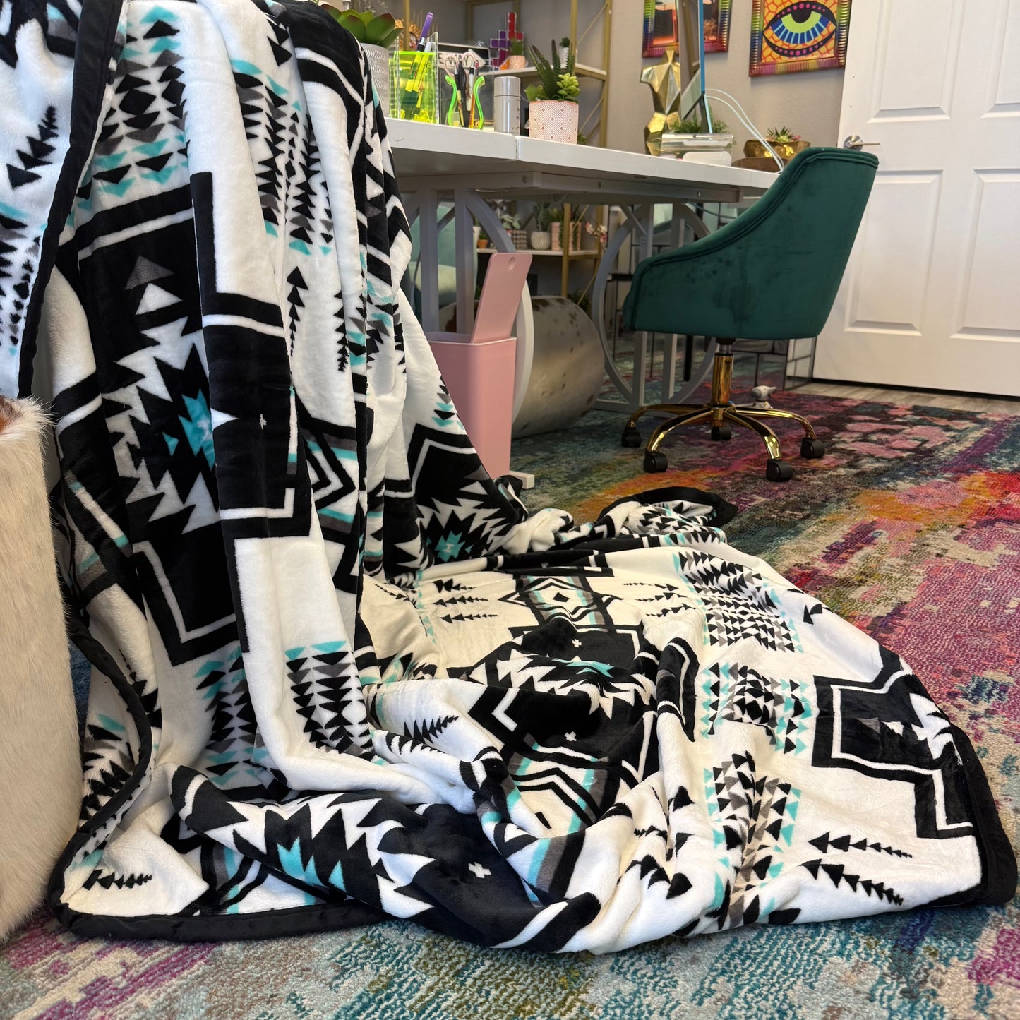 Wren Oversized Throw Blanket