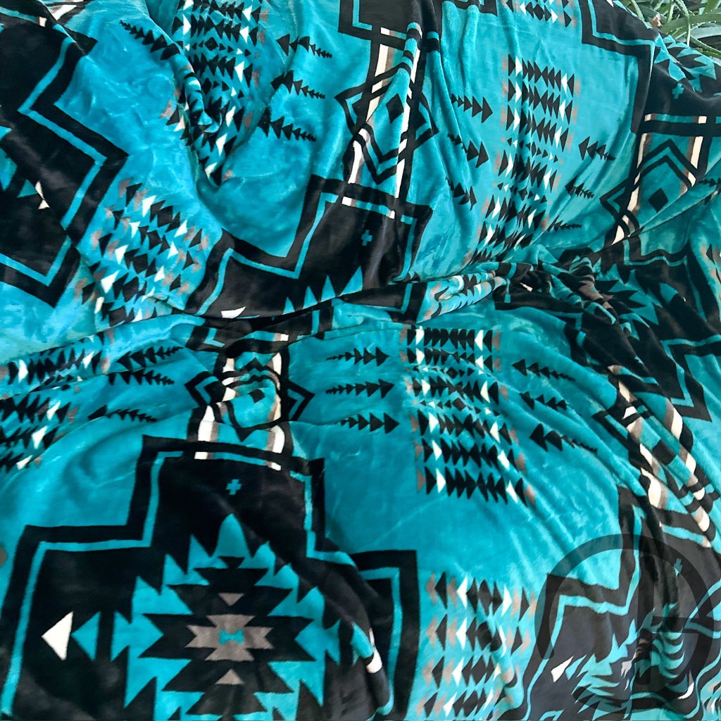 Lou Aztec Oversized Throw Blanket