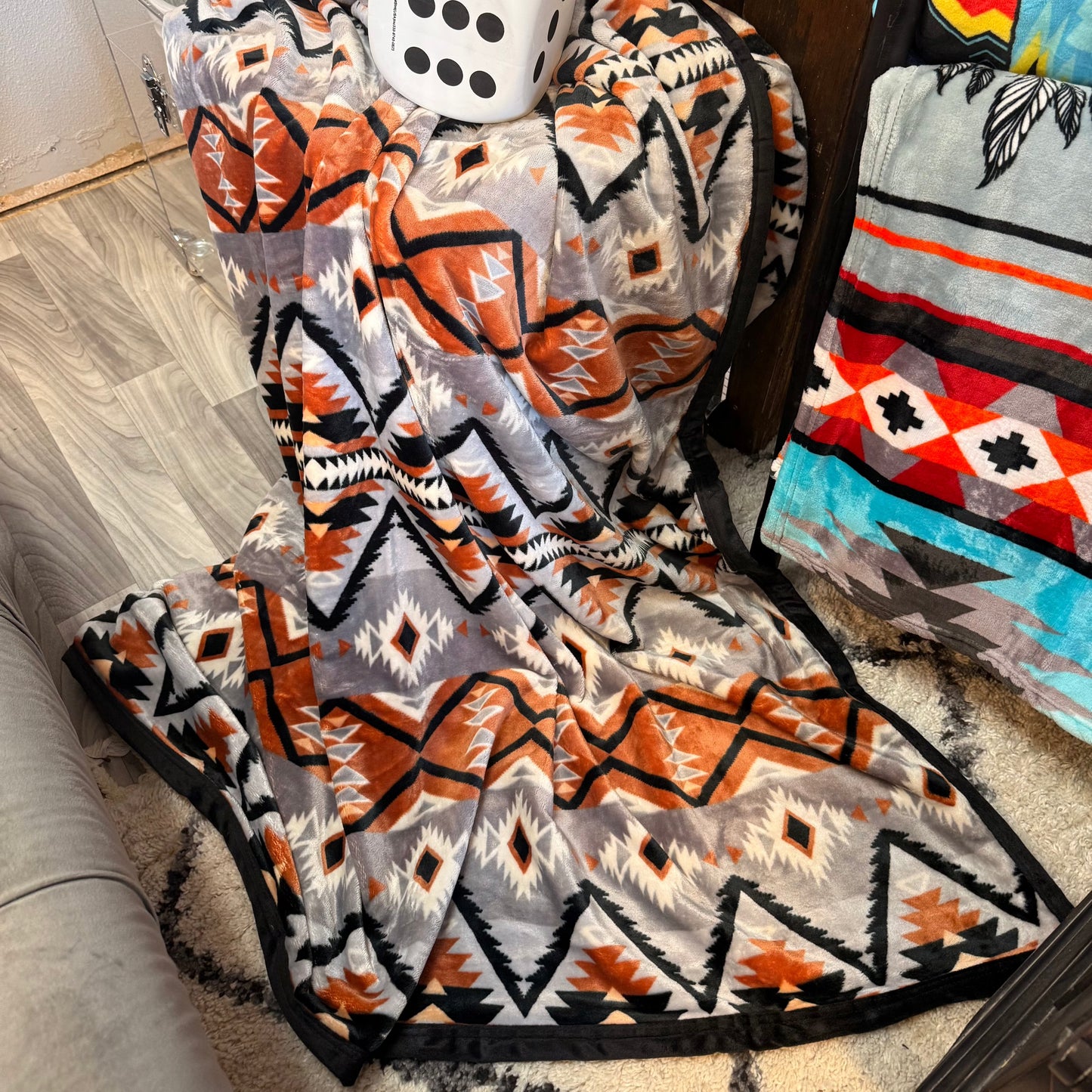 Chester Oversized Throw Blanket