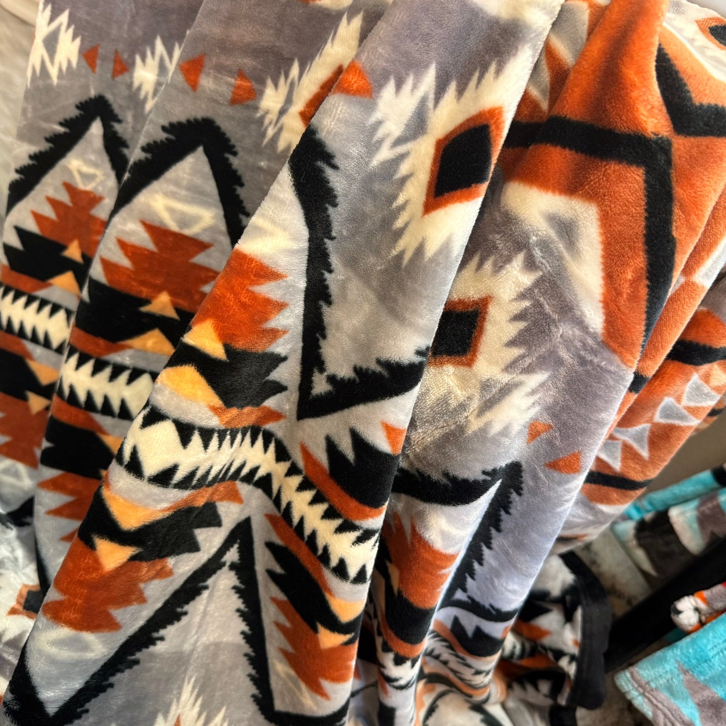 Chester Oversized Throw Blanket