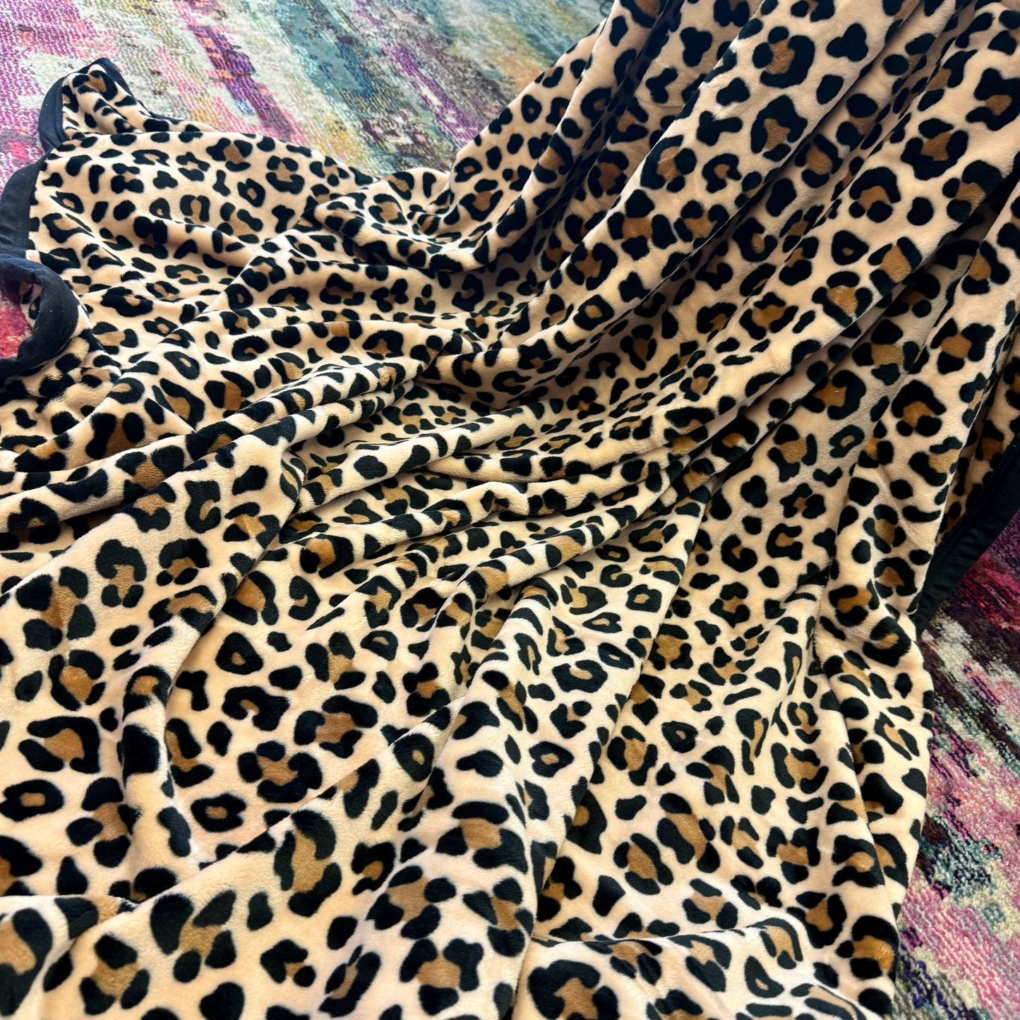 Kai Oversized Throw Blanket