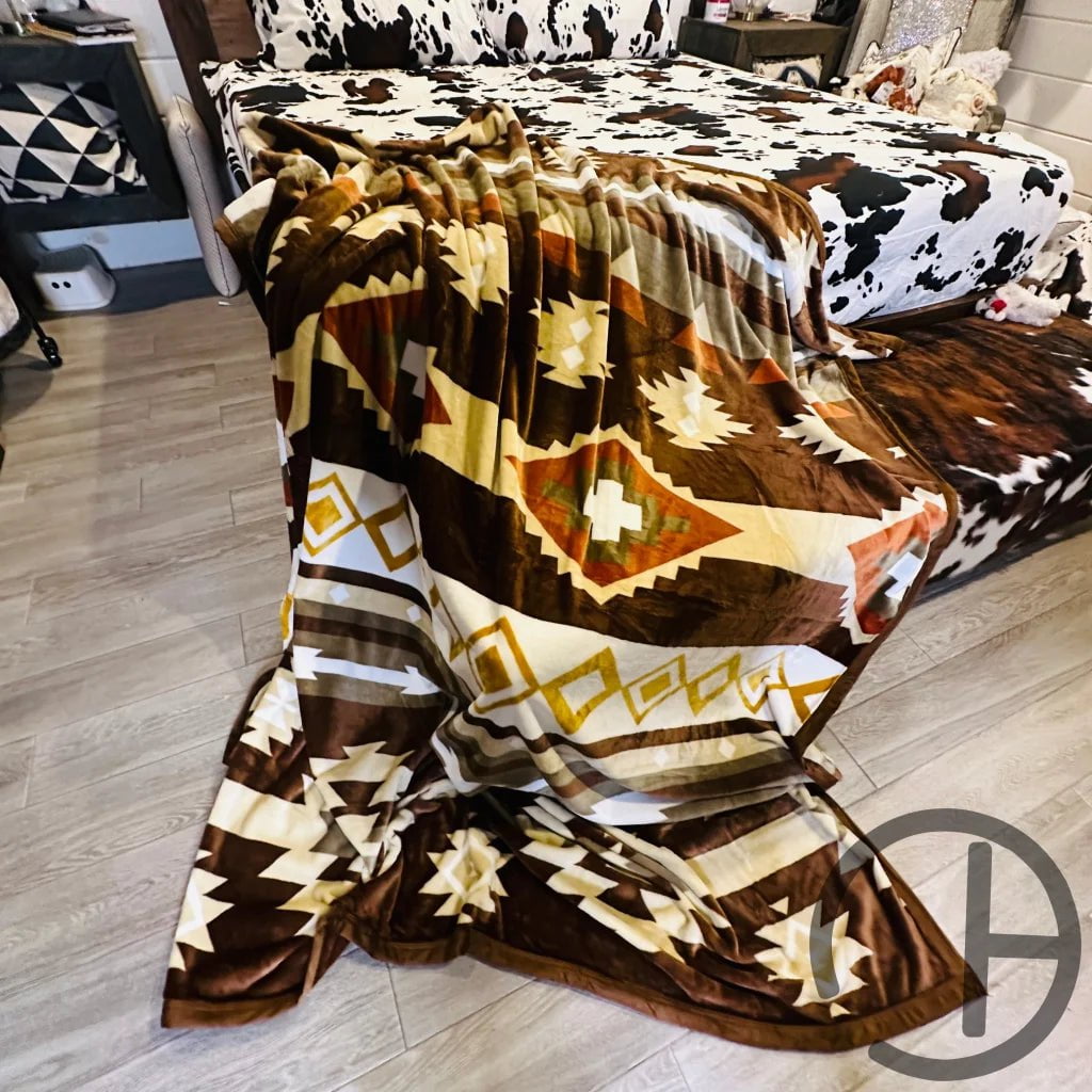 Dutton Oversized Throw Blanket