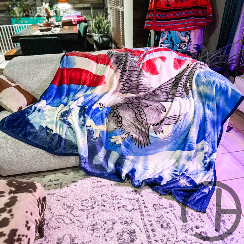 Freedom Oversized Throw Blanket