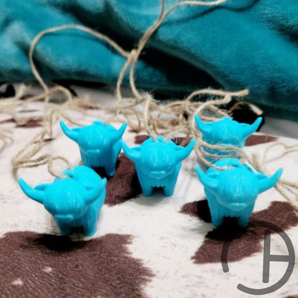 Highland Cow Ornament Turquoise