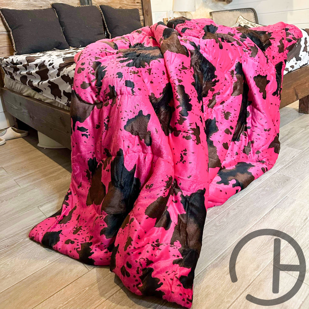 Jumbo Sherpa Pink Moo Blanket Throw - Soft And Cozy 88X90 Inches