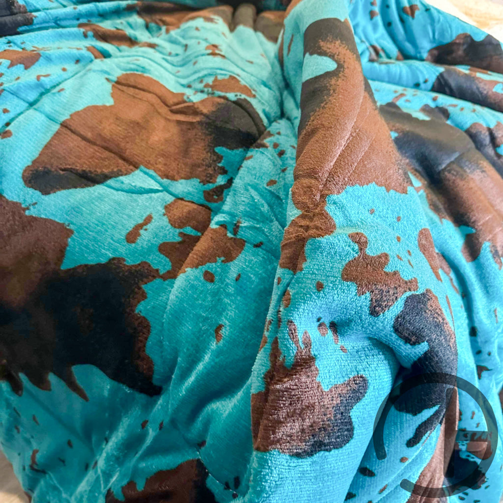 Jumbo Sherpa Teal Moo Blanket Throw - Soft And Cozy 88X90 Inches