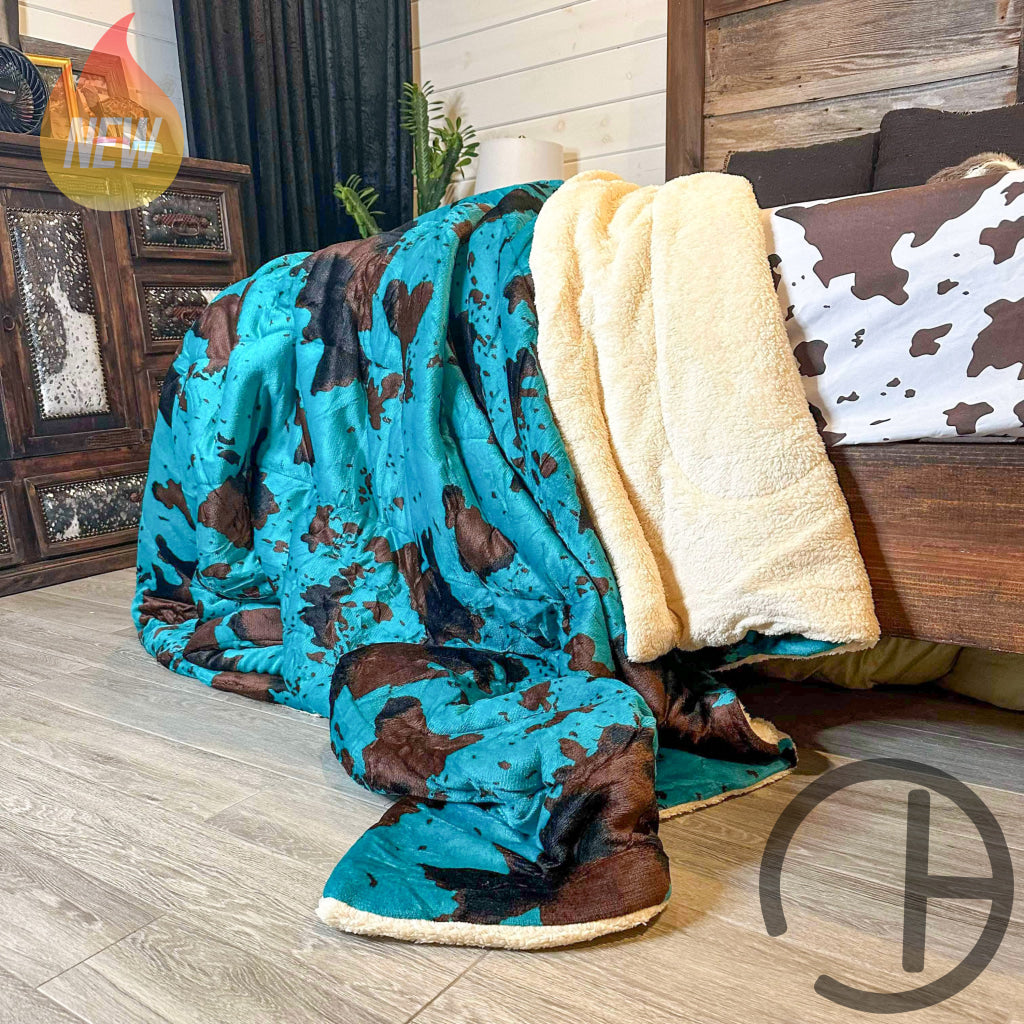 Jumbo Sherpa Teal Moo Blanket Throw - Soft And Cozy 88X90 Inches