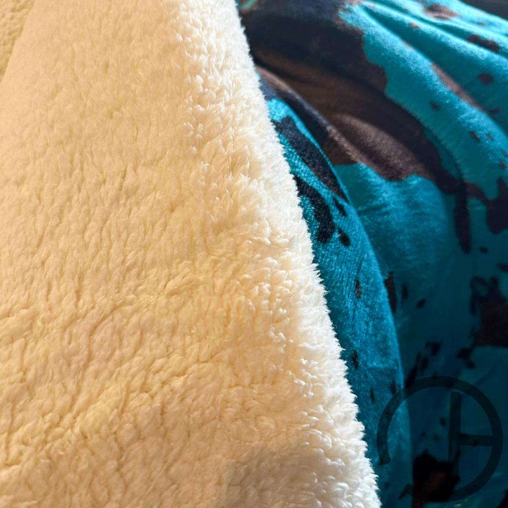 Jumbo Sherpa Teal Moo Blanket Throw - Soft And Cozy 88X90 Inches