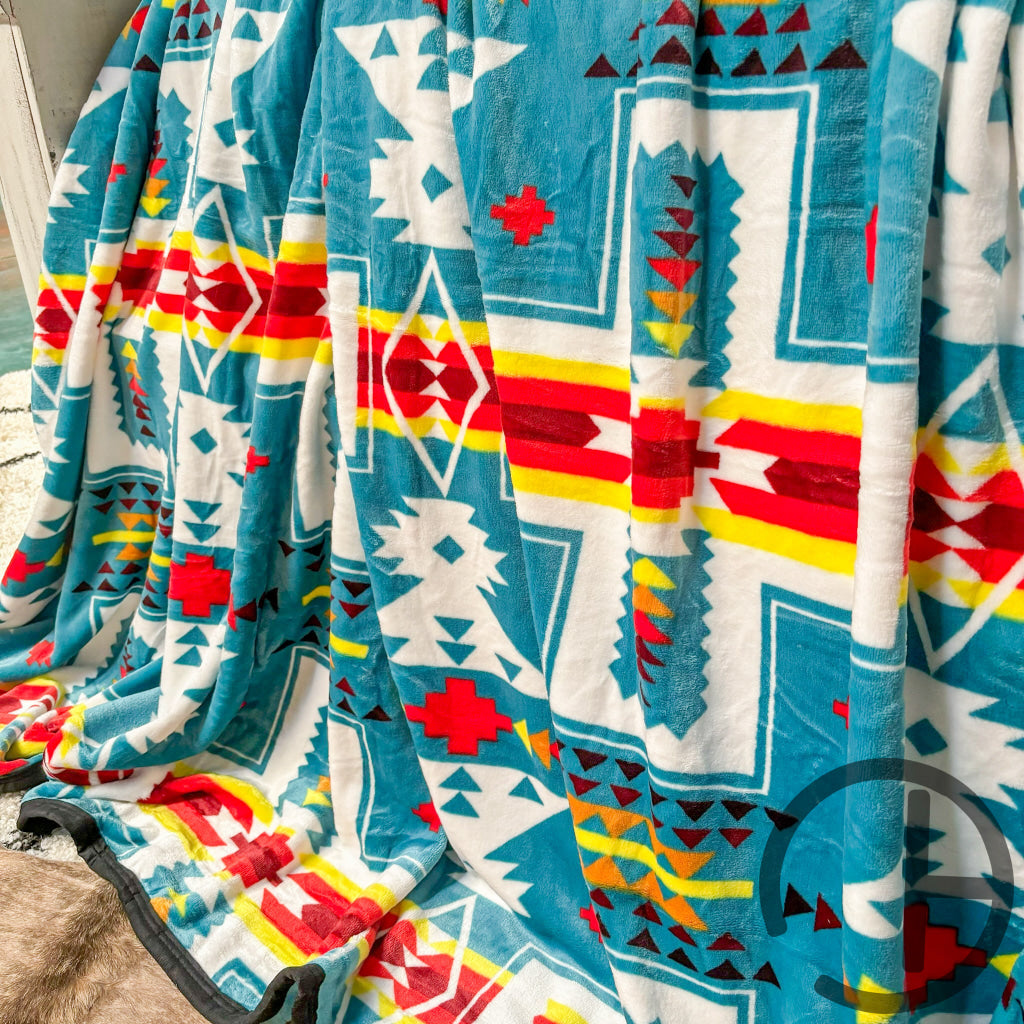 Mikko Oversized Throw Blanket