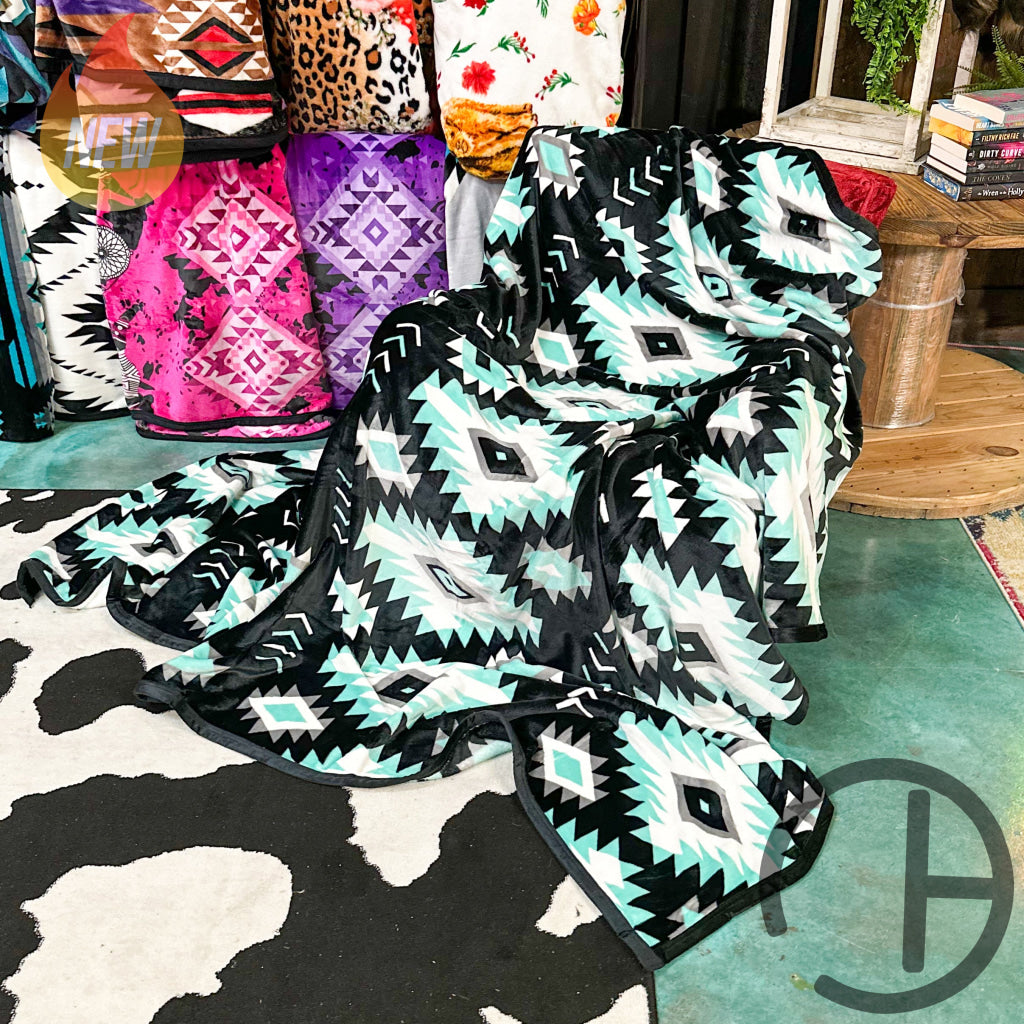 Mintalicious Oversized Throw