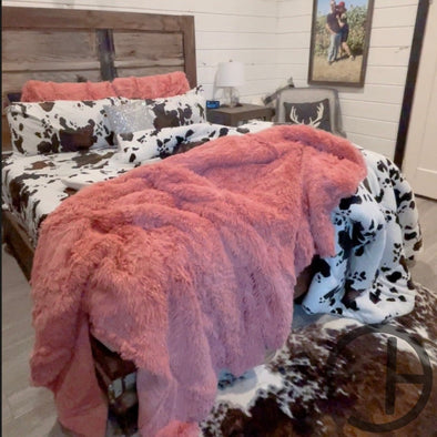 Pink 50 Shades -3 Piece Faux Fur Comforter Bedding Set