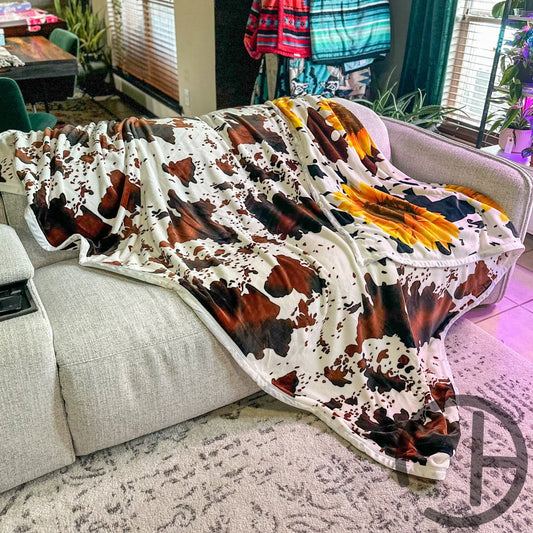 Reversible Howdy Oversized Throw Blanket