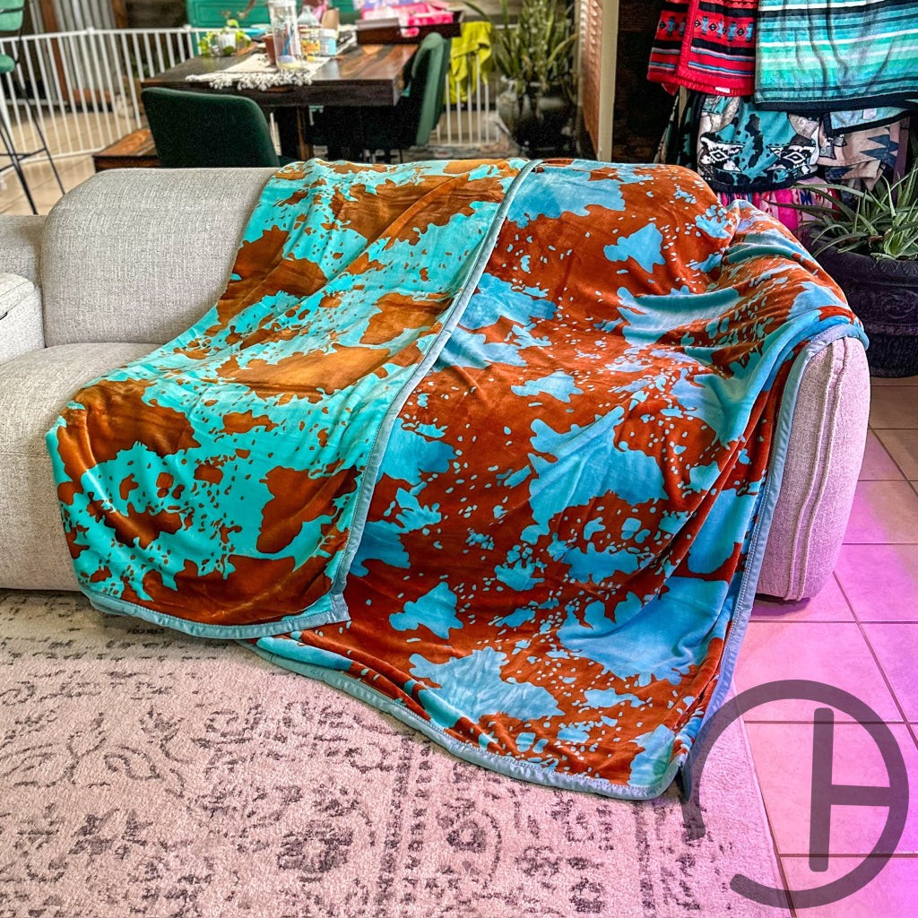 Reversible Traylor Oversized Throw Blanket