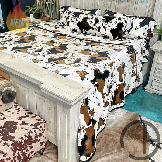 True King Cow Throw Blanket