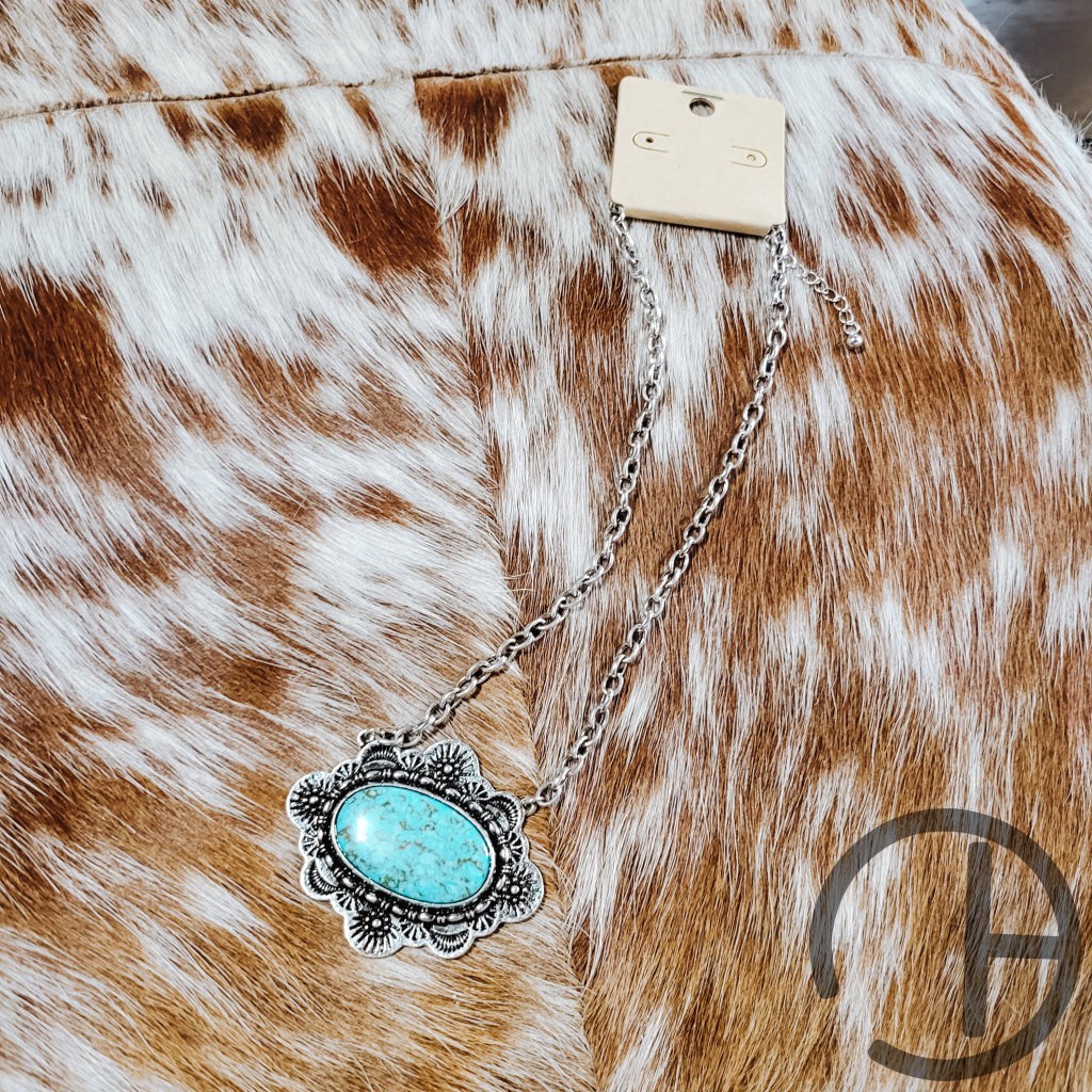 Turquoise Oval Pendant Necklace